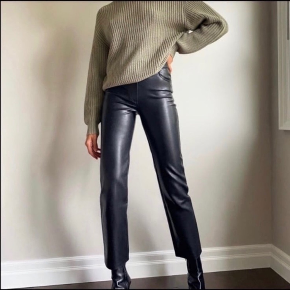 NWT Aritzia Wilfred Melina High Rise Vegan Leather Pants in Black